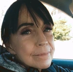 Meet your Posher, Paula